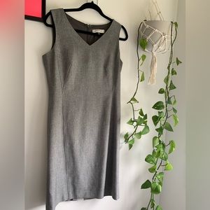 2 for $30 - 🩶 Grey Dress - V Neck - Size 8 🩶